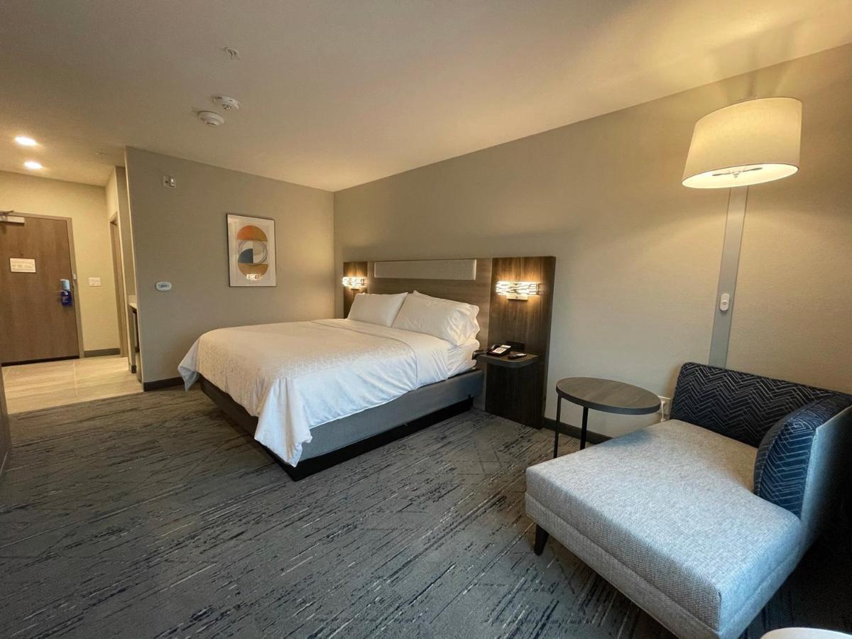 Holiday Inn Express & Suites - Ft. Smith - Airport By Ihg Fort Smith Exterior foto